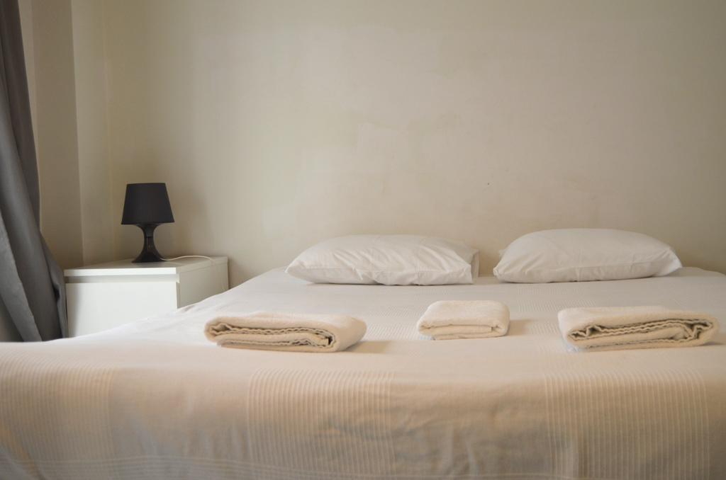 Apartamentos Canasteros Μάλαγα Δωμάτιο φωτογραφία
